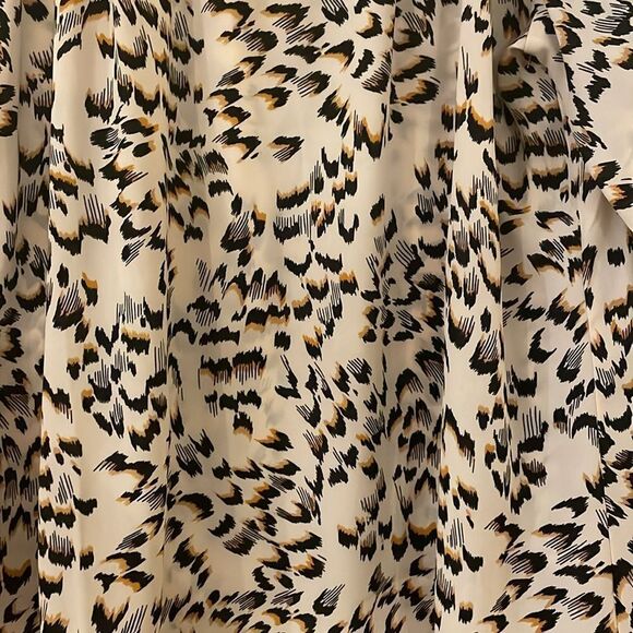 CAbi Round Trip Blouse Safari Print 4335 - Picture 5 of 9